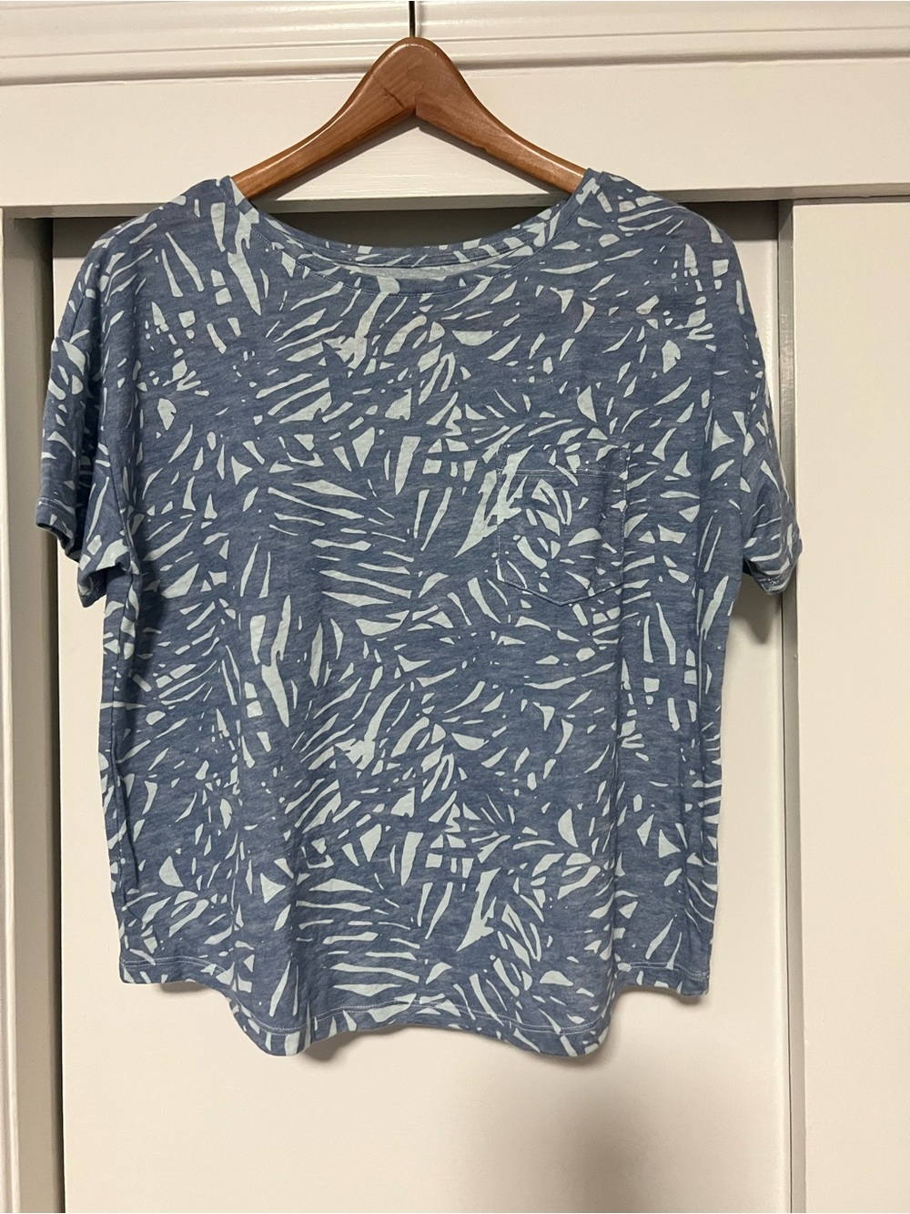 Linen blend Old Navy women’s  Short Sleeve T-shirt